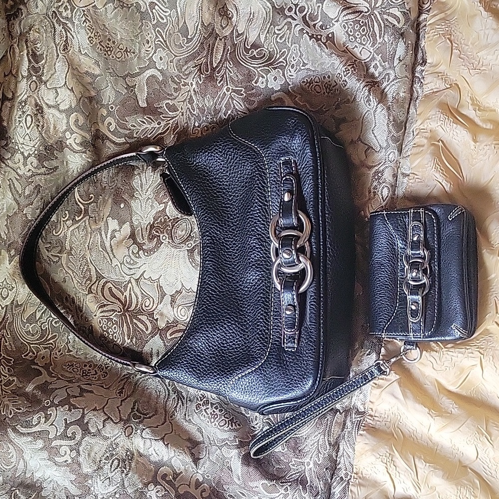 Wilson leather handbag and wallet set